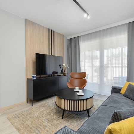 Nowoczesny I Elegancki Apartament A212 Z Balkonem I Parkingiem By Noclegi Renters Miedzyzdroje Eksteriør bilde